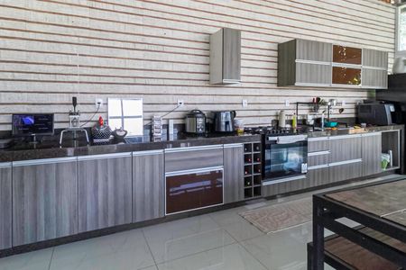 Casa à venda com 5400m², 4 quartos e 15 vagasCozinha