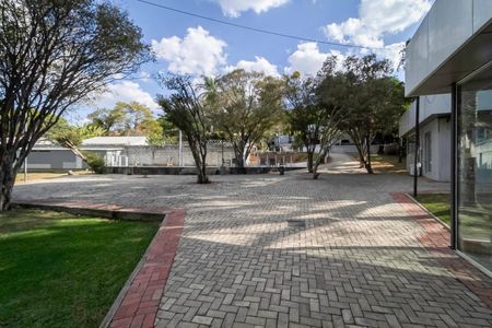 Casa à venda com 5400m², 4 quartos e 15 vagasQuintal