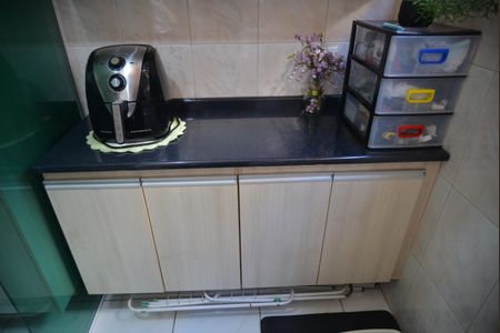 Apartamento à venda com 77m², 2 quartos e 1 vagaÁrea de Serviço