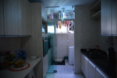 Apartamento à venda com 77m², 2 quartos e 1 vagaCozinha