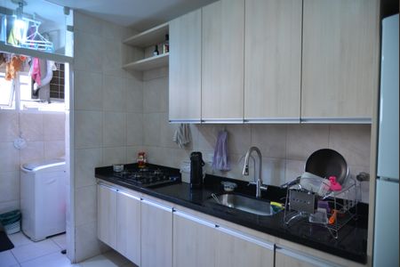 Apartamento à venda com 77m², 2 quartos e 1 vagaCozinha