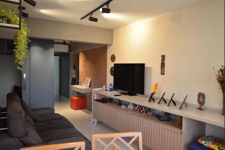 Sala de apartamento à venda com 2 quartos, 77m² em Jardim Bela Vista, Santo André