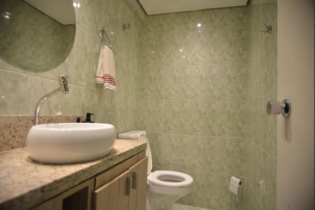 Apartamento à venda com 77m², 2 quartos e 1 vagaBanheiro Social