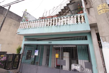 Casa à venda com 145m², 2 quartos e 1 vagaFachada