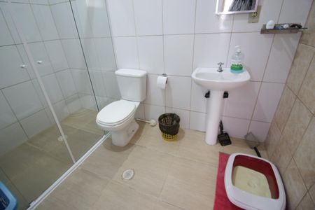 Casa à venda com 145m², 2 quartos e 1 vagaBanheiro 1