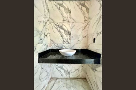 Apartamento à venda com 110m², 3 quartos e 2 vagas Apartamento à venda com 110m², 3 quartos e 2 vagasQuarto 3 - Suíte