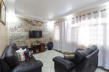 Sala de casa à venda com 3 quartos, 240m² em Vila Medeiros, São Paulo