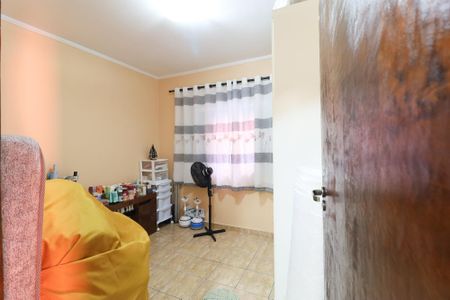 Casa à venda com 240m², 3 quartos e 3 vagas Casa à venda com 240m², 3 quartos e 3 vagasQuarto 3