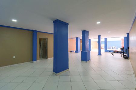 Casa à venda com 240m², 3 quartos e 3 vagas Casa à venda com 240m², 3 quartos e 3 vagasÁrea comum