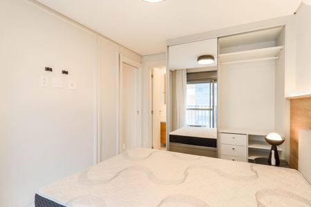 Apartamento à venda com 65m², 2 quartos e 1 vaga Apartamento à venda com 65m², 2 quartos e 1 vagaSuíte
