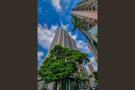 Apartamento à venda com 65m², 2 quartos e 1 vaga Apartamento à venda com 65m², 2 quartos e 1 vagaFachada