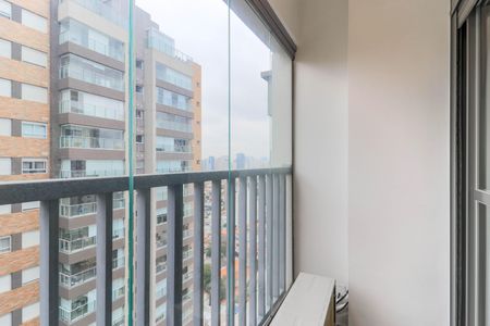 Apartamento à venda com 65m², 2 quartos e 1 vaga Apartamento à venda com 65m², 2 quartos e 1 vagaVaranda da Suíte