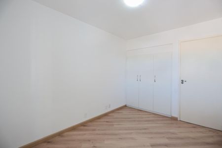 Apartamento à venda com 83m², 3 quartos e 1 vagaQuarto 2