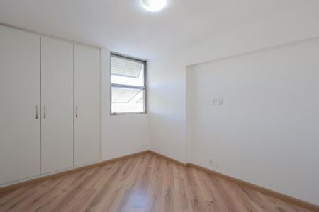 Apartamento à venda com 83m², 3 quartos e 1 vagaQuarto 1
