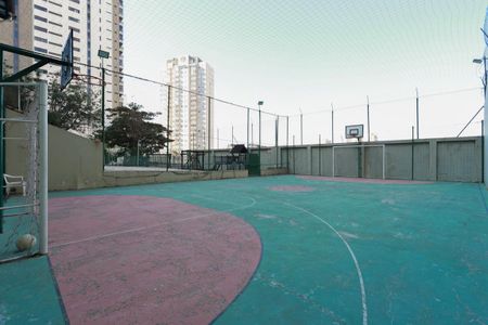 Apartamento à venda com 83m², 3 quartos e 1 vagaÁrea comum - Quadra esportiva