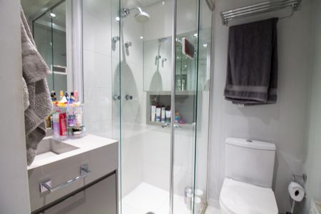 Apartamento para alugar com 65m², 2 quartos e 1 vaga Apartamento para alugar com 65m², 2 quartos e 1 vagaBanheiro Social