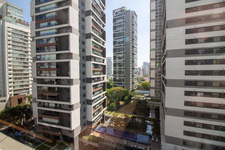 Apartamento para alugar com 65m², 2 quartos e 1 vaga Apartamento para alugar com 65m², 2 quartos e 1 vagaVaranda - Vista