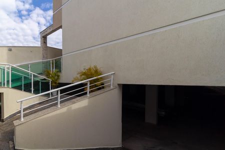 Casa de condomínio para alugar com 112m², 2 quartos e 2 vagasEntrada