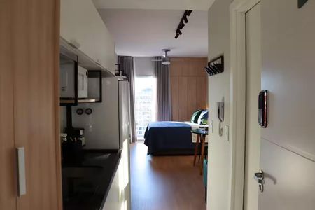 Cozinha de apartamento para alugar com 1 quarto, 28m² em Centro, Curitiba