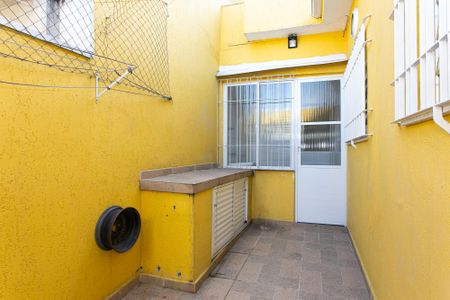 Casa à venda com 149m², 3 quartos e 3 vagas Casa à venda com 149m², 3 quartos e 3 vagasQuintal