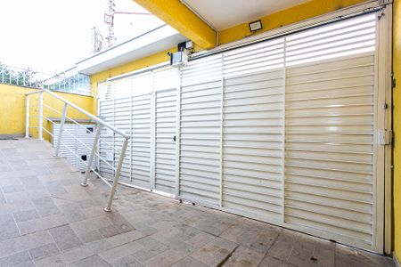 Casa à venda com 149m², 3 quartos e 3 vagas Casa à venda com 149m², 3 quartos e 3 vagasGaragem