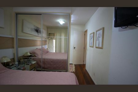 Apartamento à venda com 340m², 4 quartos e 3 vagasSuíte 1