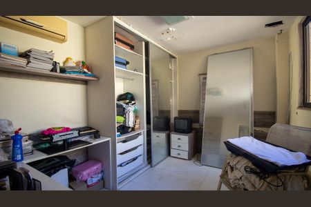 Apartamento à venda com 340m², 4 quartos e 3 vagasQuarto 2