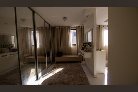 Apartamento à venda com 340m², 4 quartos e 3 vagasSuíte 2