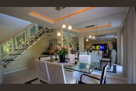 Sala de apartamento à venda com 4 quartos, 340m² em Recreio dos Bandeirantes, Rio de Janeiro