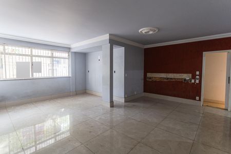 Sala de apartamento à venda com 3 quartos, 156m² em Santo Antônio, Belo Horizonte