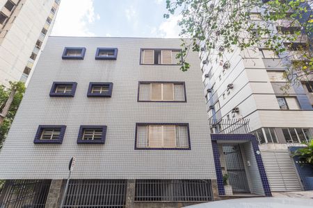 Apartamento à venda com 156m², 3 quartos e 2 vagasFachada