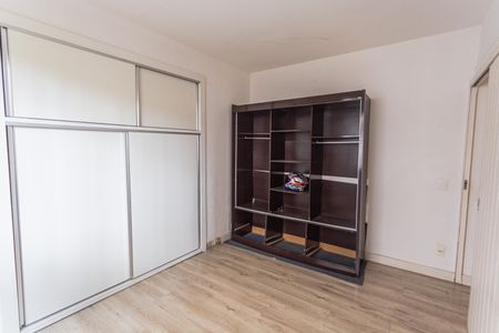 Apartamento à venda com 156m², 3 quartos e 2 vagasSuíte 2