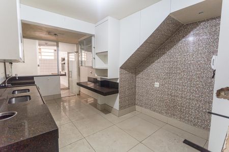 Apartamento à venda com 156m², 3 quartos e 2 vagasCozinha