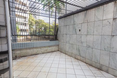Apartamento à venda com 156m², 3 quartos e 2 vagasÁrea de Serviço