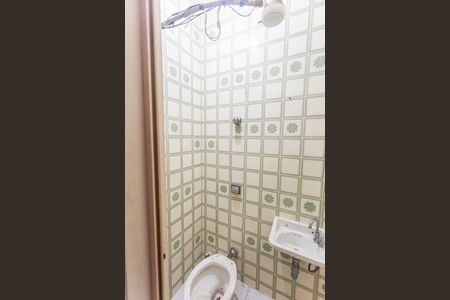 Apartamento à venda com 156m², 3 quartos e 2 vagasBanheiro de serviço