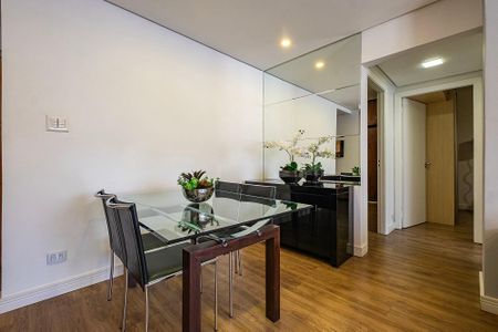 Sala de apartamento para alugar com 2 quartos, 90m² em Pinheiros, São Paulo