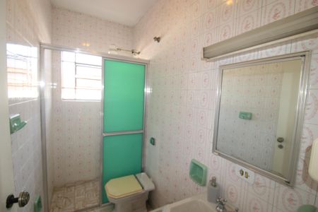 Casa à venda com 0m², 2 quartos e 2 vagasBanheiro