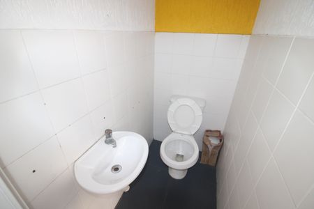 Casa à venda com 0m², 2 quartos e 2 vagasLavabo 2