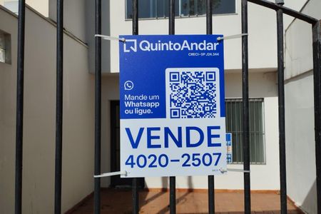 Casa à venda com 0m², 2 quartos e 2 vagasPlaca