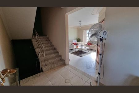 Casa à venda com 3 quartos, 317m² em Jardim Nossa Senhora Auxiliadora, Campinas