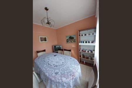 Casa à venda com 190m², 2 quartos e 1 vaga