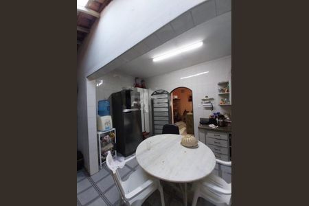 Casa à venda com 2 quartos, 190m² em Nova Campinas, Campinas