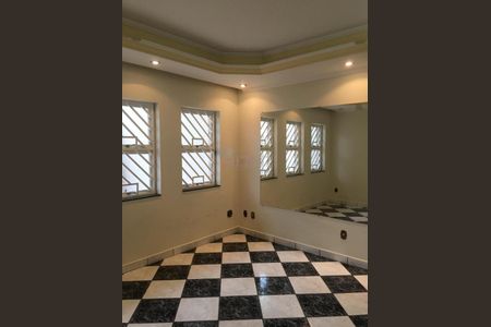 Casa à venda com 4 quartos, 312m² em Jardim Nova Europa, Campinas