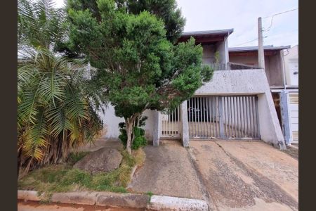Casa à venda com 3 quartos, 238m² em Parque Jambeiro, Campinas