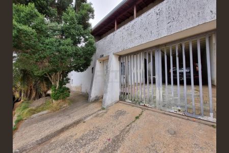 Casa à venda com 3 quartos, 238m² em Parque Jambeiro, Campinas