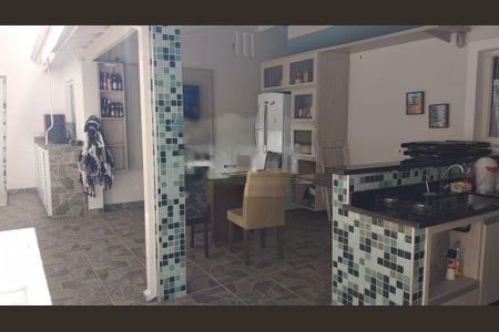 Casa à venda com 3 quartos, 170m² em Vila Nogueira, Campinas