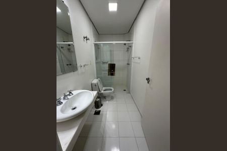 Casa à venda com 370m², 6 quartos e 2 vagas