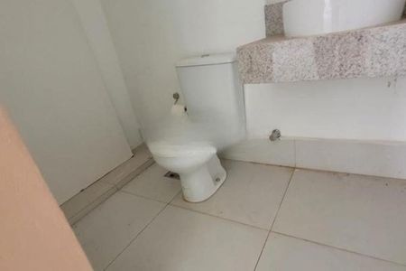 Casa à venda com 288m², 3 quartos e 4 vagas