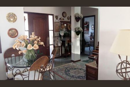 Casa à venda com 3 quartos, 330m² em Jardim Chapadão, Campinas