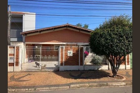 Casa à venda com 220m², 4 quartos e 2 vagas